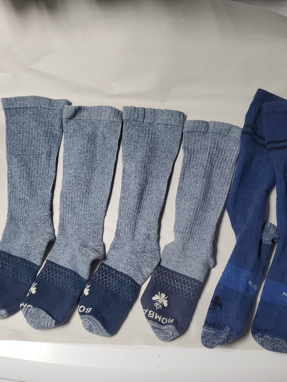 (3)pk Bombas Compression Crew Socks Size Lg 20-30 MmHg Athletic Socks - Picture 1 of 15